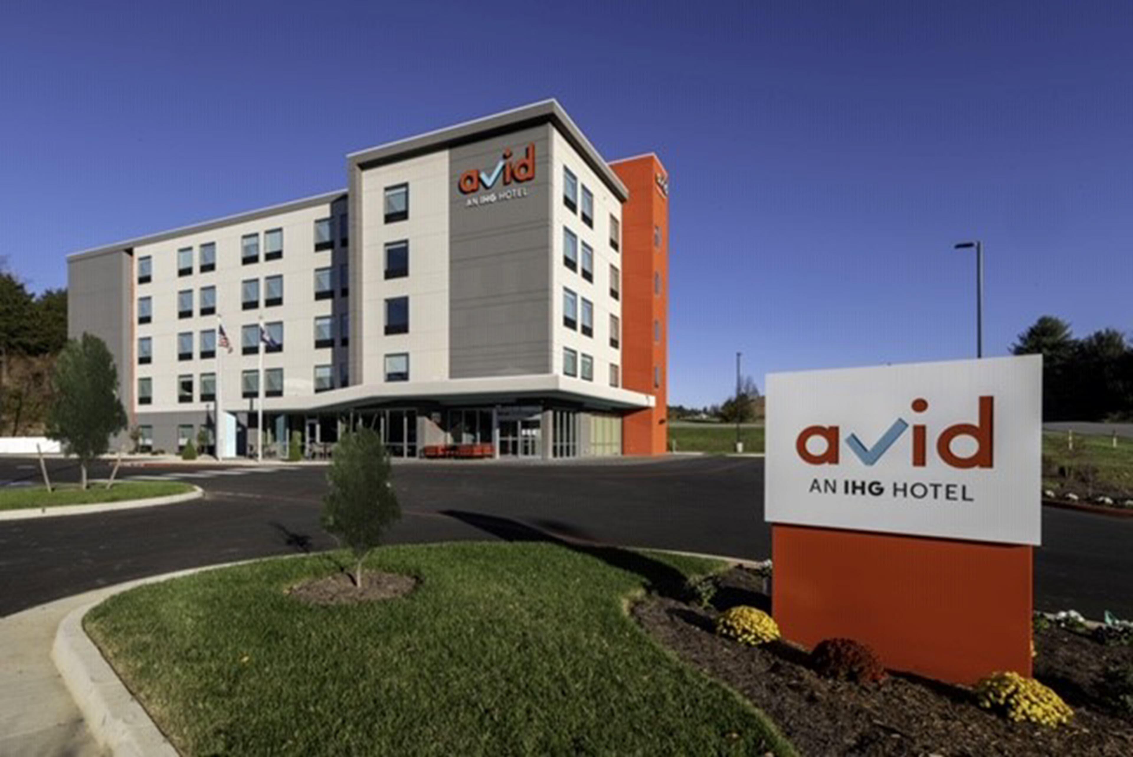 Avid hotels - Staunton, an IHG Hotel Buitenkant foto